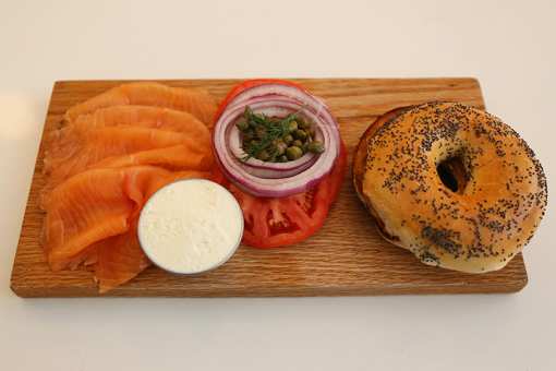 New Hampshire's 9 Best Bagel Shops to Visit in 2026!